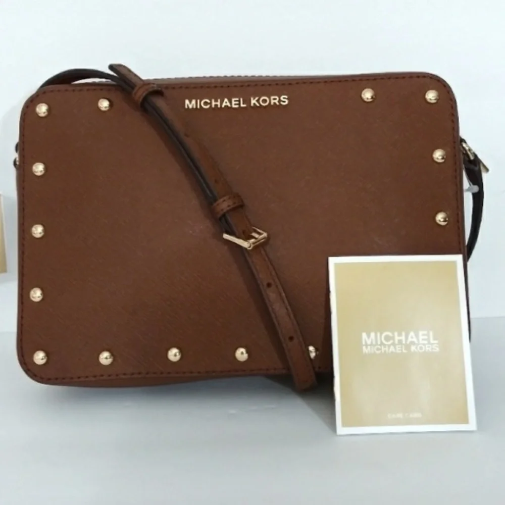 Brown crossbody Michael Kors Bag with gold studs - Picture 1 of 3